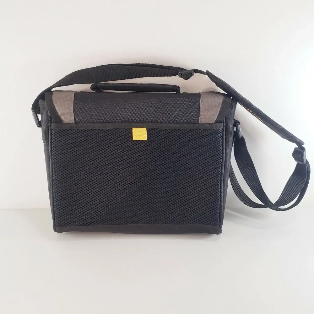 Targus CityGear Mini Messenger Bag iPad Tablets Soft Case Carrier Black Grey